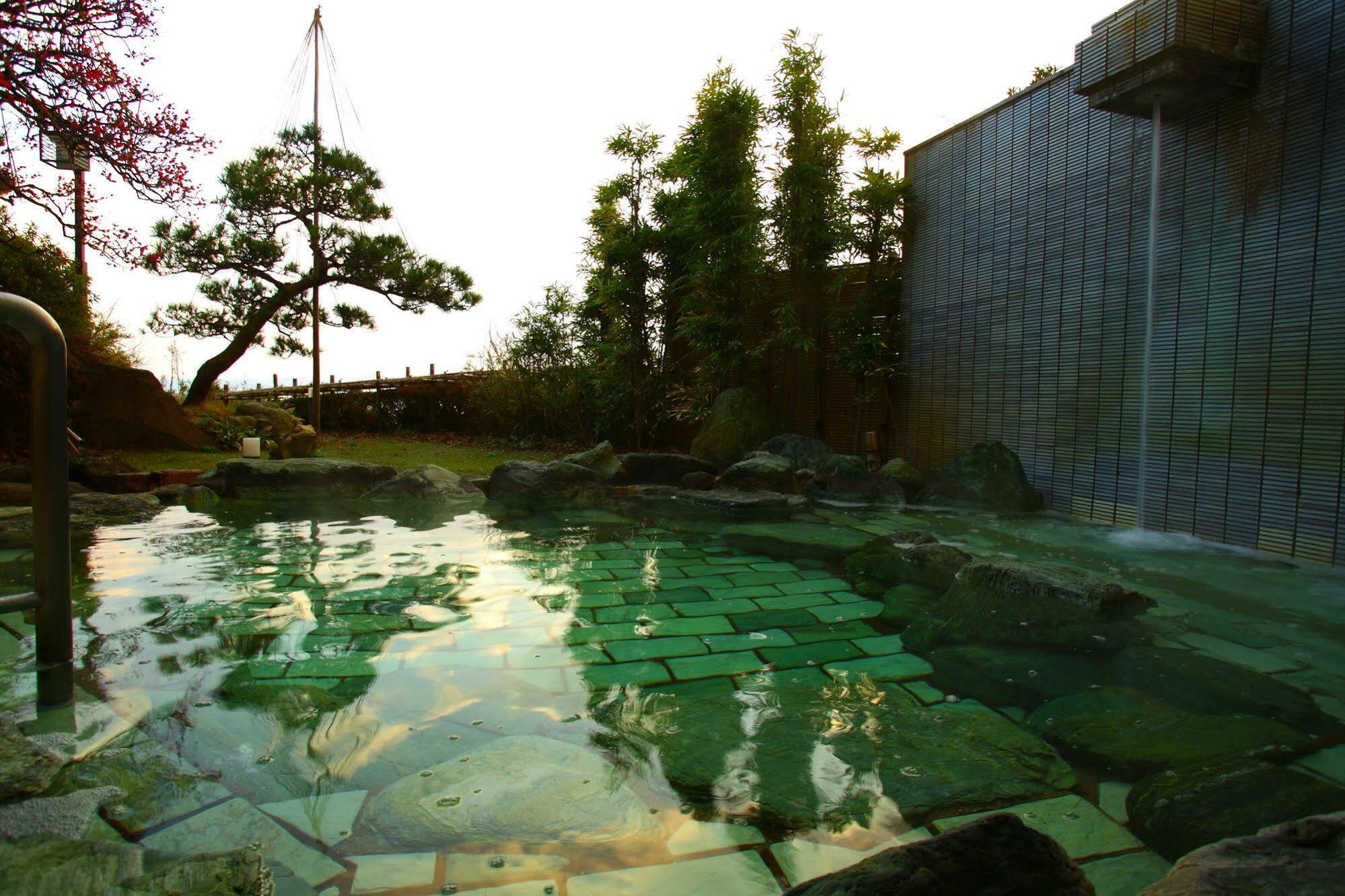 Eihokaku Hotell Himi Exteriör bild